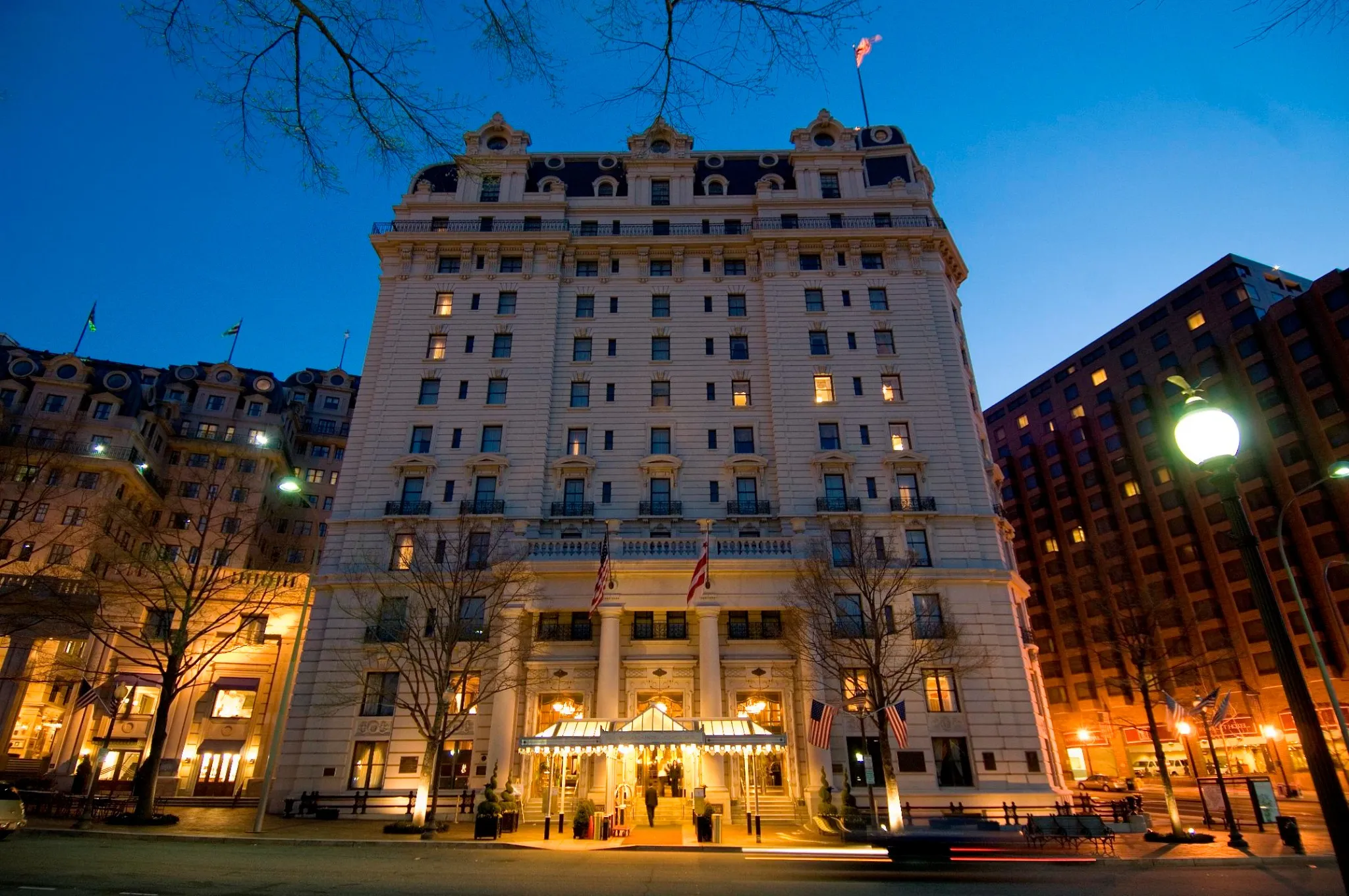 How to Get to InterContinental The Willard from DC Airports