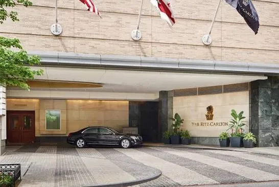 ritz_carlton_car_service_.webp